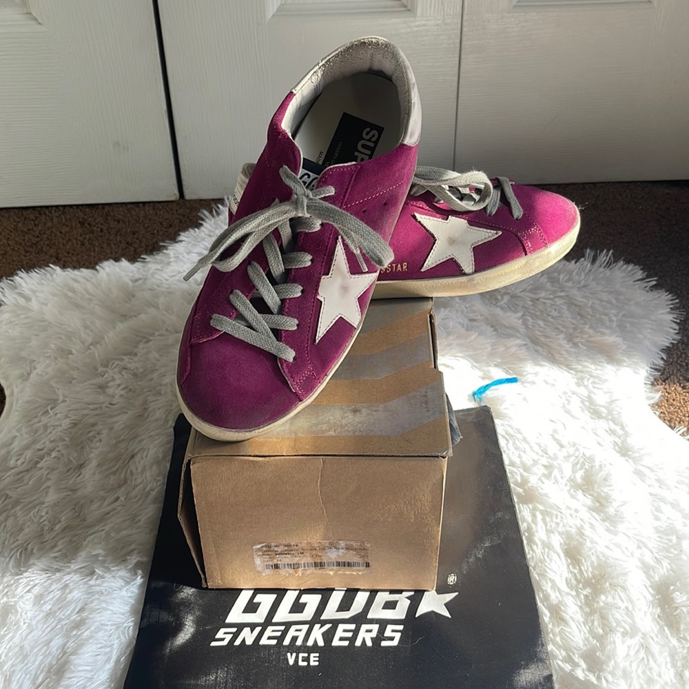 Cute! Golden Goose sneakers size 6/36 women’s!